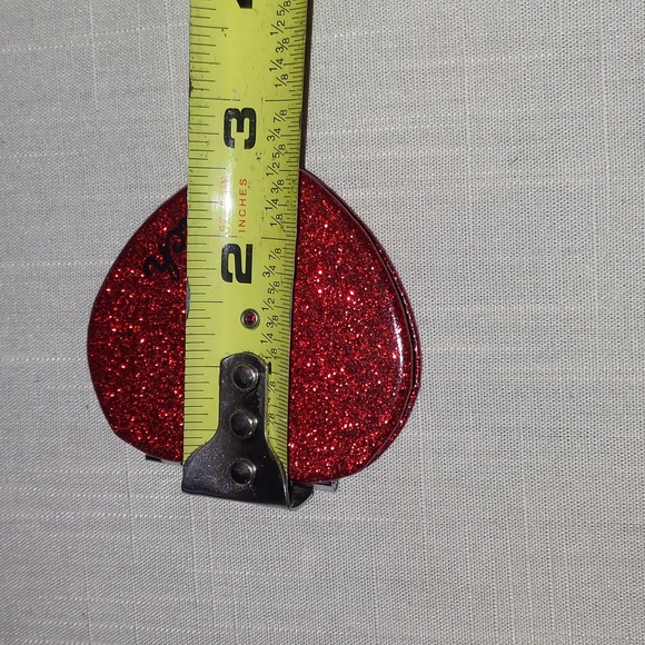 Coach Glitter Heart Mirror - Picture 8 of 11